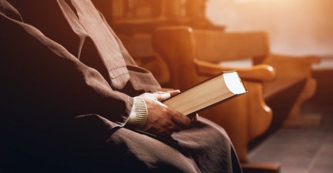 ‘Shocking’ New Poll: Only 37 Percent of U.S. Pastors Hold a Biblical Worldview