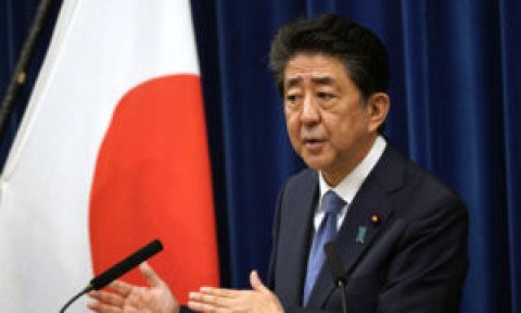 Shinzo Abe Taken to Hospital After Reportedly Being Shot, Suspect Arrested