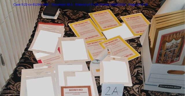 FBI Blasted for ‘Staged’ Photo of Documents Seized in Mar-a-Lago Raid