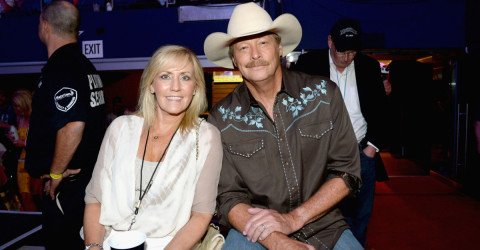 The Inspiring Endurance of George and Norma Strait’s 50-Year Marriage