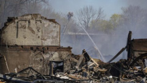 Indiana Recycling Plant Fire That Prompted Large Evacuation Extinguished: Official