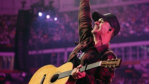 Worship Leader Kristian Stanfill Opens Up about Sobriety and Redemption