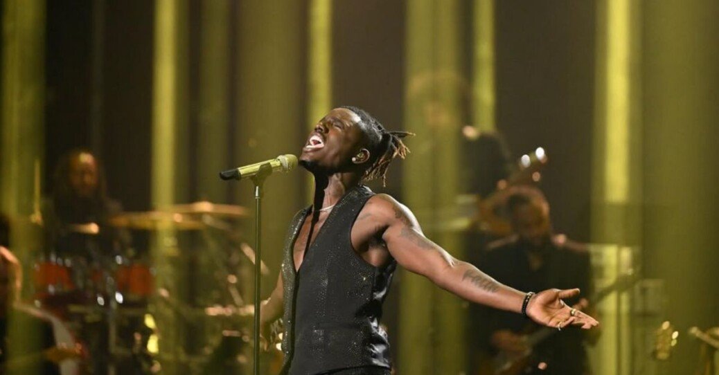 ‘American Idol’ Season 23 Winner Jamal Roberts Glorifies God after Victory