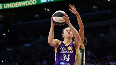 Los Angeles Sparks waive newly-signed guard after three days