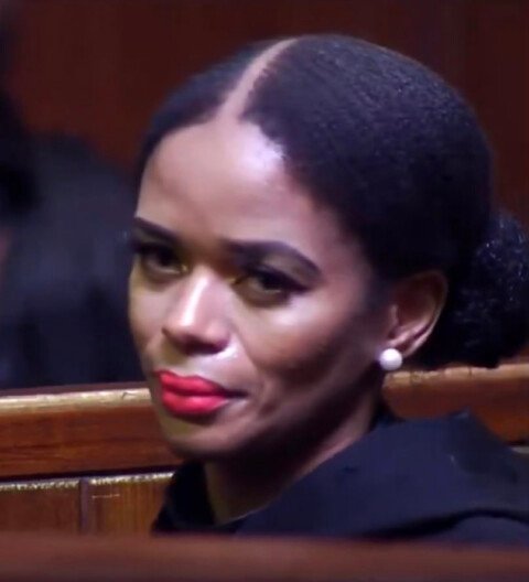 A warning to all slay queens