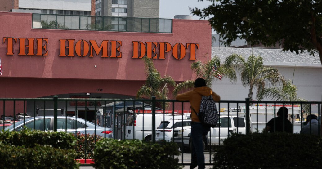 U.S. citizen seeks $1M after arrest, detention for recording immigration raid at Home Depot