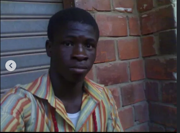 "Na sun cook am" â Skitmaker Craze Clown shares old hustle photo and Frank Edoho reacts with playful banter