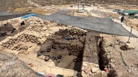 Ark of the Covenant mystery blown wide open as ‘biblical relic’ discovered…