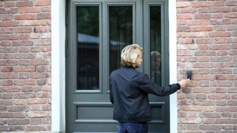 ‘I feel shaken’: A man offered $50 to powerwash my patio. He would not take ‘no’ for an answer.