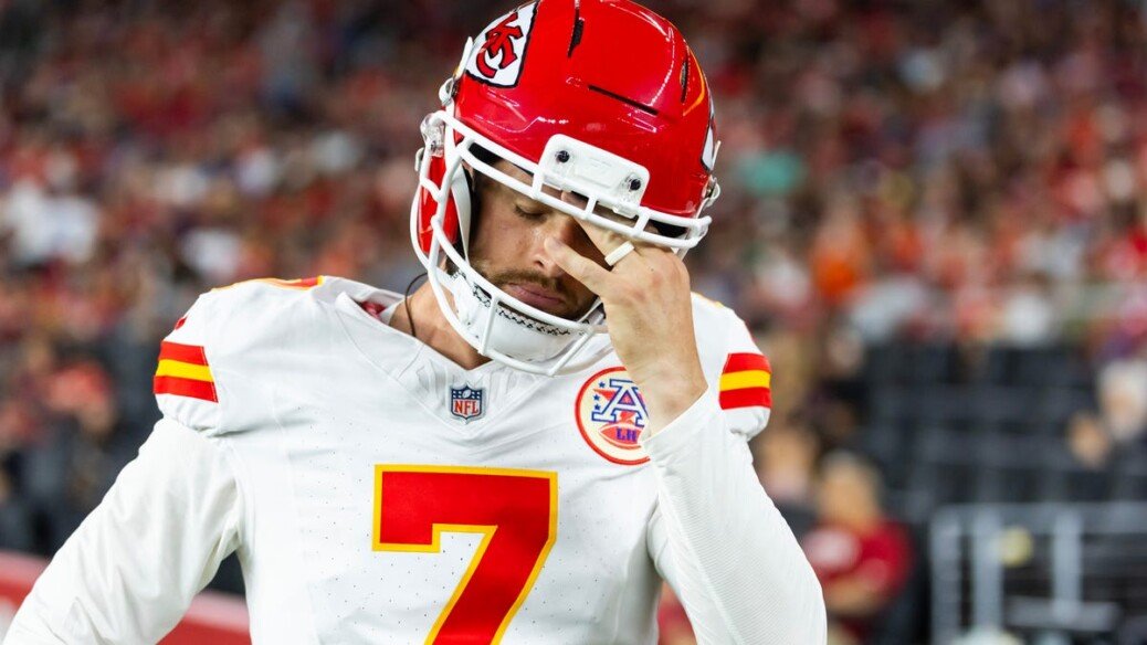 Rich Eisen cracks ‘wide right’ joke after Harrison Butker missed field goal