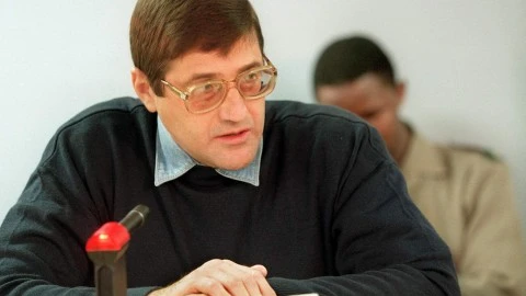 Eugene de Kock hospitalised with suspected heart failure