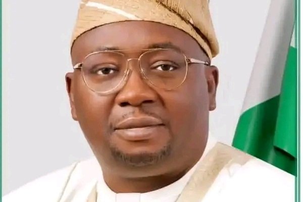Adelabu promises to end 15-year epileptic power supply in Ibarapa zone