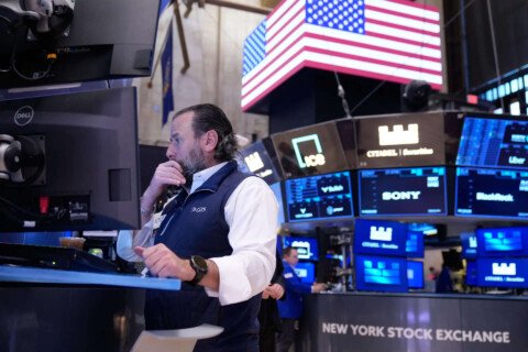 US stock market today: Dow falls 181 points, S&P 500 up 0.3%, & Nasdaq rises 0.6% as Nvidia, Oracle, Palantir, Tesla lead tech rebound